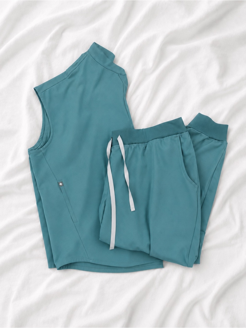 Figs hydrogreen Mandarin-Collar top and jogger pants Scrub